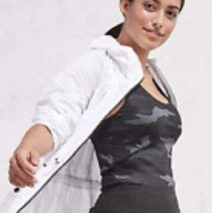 Athleta NEW Contender Camo Racerback Tank Size XS Camoflage